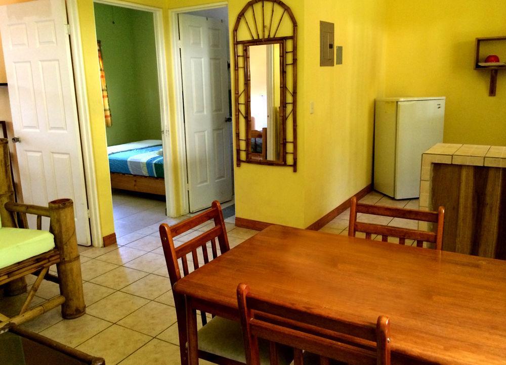 הוסטל Puerto Viejo de Talamanca Las Casitas De Playa Negra מראה חיצוני תמונה