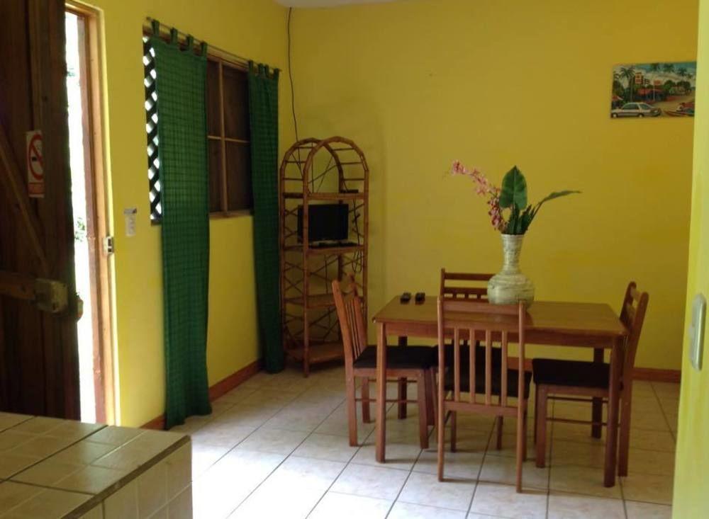 הוסטל Puerto Viejo de Talamanca Las Casitas De Playa Negra מראה חיצוני תמונה